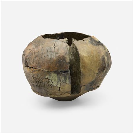 Ruth Duckworth : Untitled (Mama Pot)