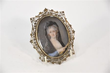 sample from Fine Art & Antiques Auction