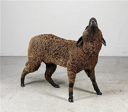 Deborah Sengl : 'Der Wolf - als Räuber - ertarnt sich seine begehrte Beute', 2007