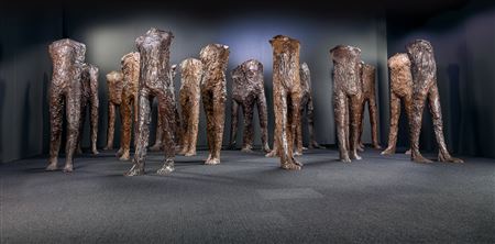 Magdalena Abakanowicz : Caminando (set of 20 Figures)