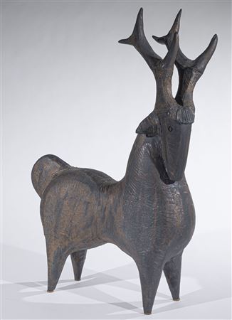 Dominique Pouchain : Important sculpture depicting a deer