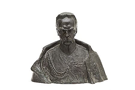 Konstanty Laszczka : Bust of Jozef Pilsudski