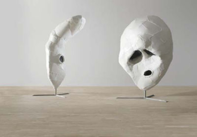 Franz West : Larvae