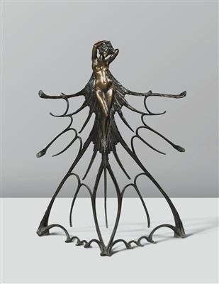 Rene Jules Lalique : BALUSTRADE FEMME AILÉE, 1900