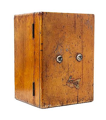 Don Baum : Untitled (Wooden Box with Eyes)